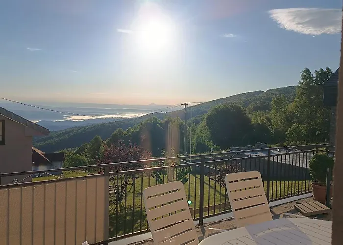 Panorama House Vilă